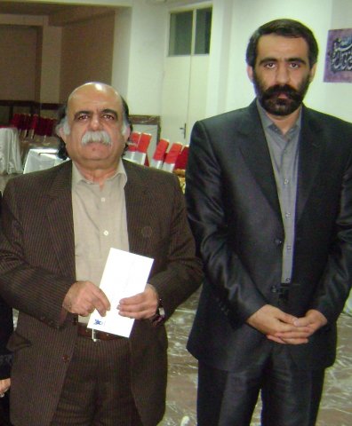 همراه با دکتر کزازی